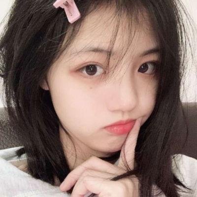 桥上的女孩